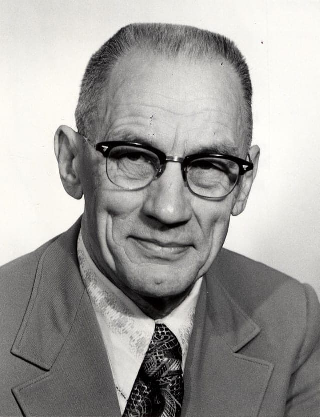 Kenneth Lee Pike