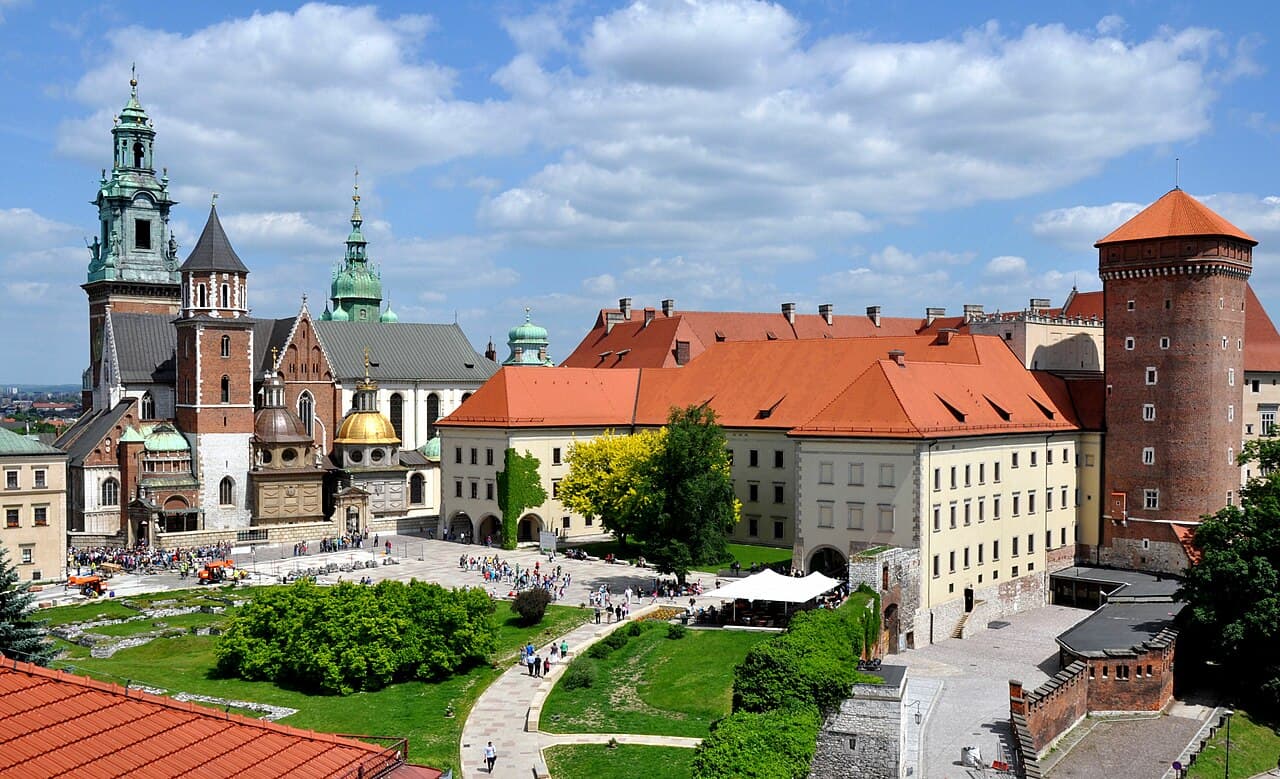 Wawel Royal Castle and cathedral on their hill above the Vistula in Kraków
